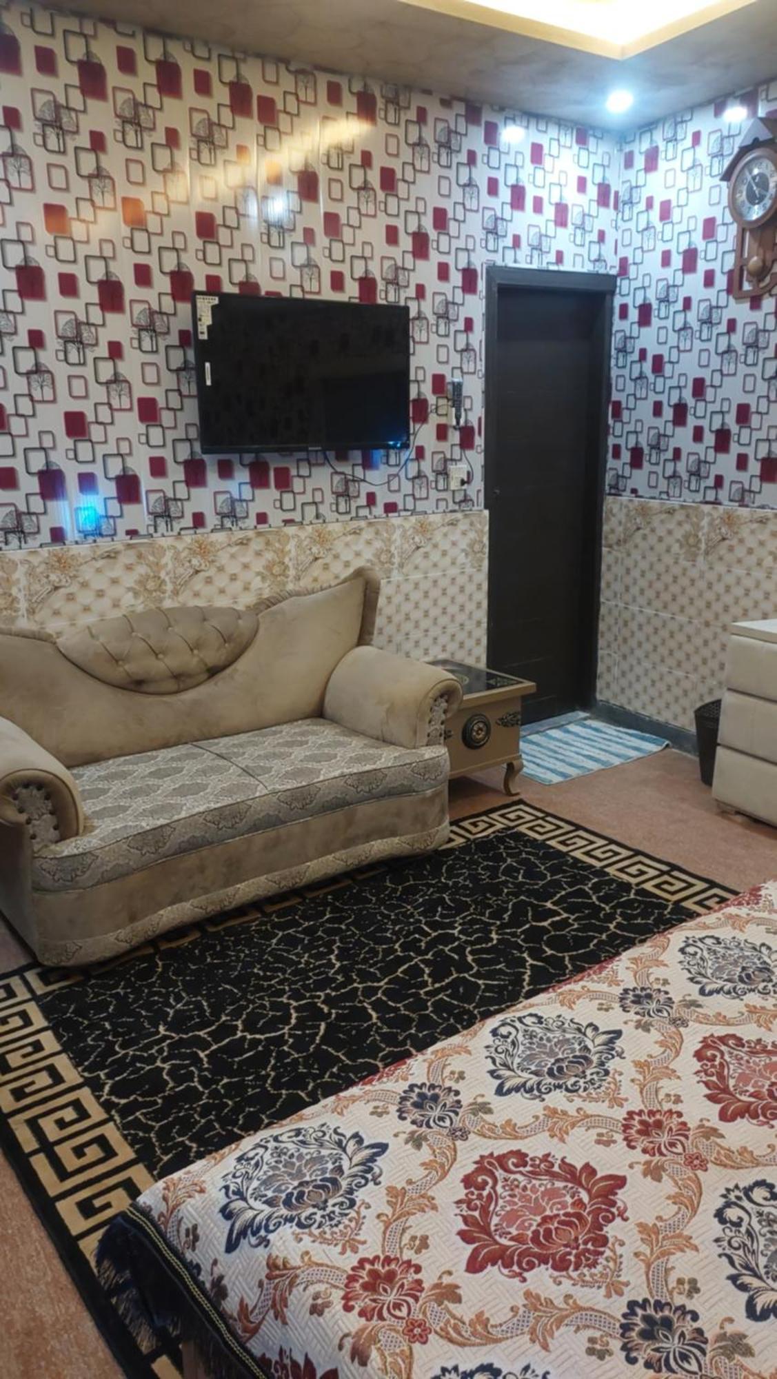 Shally Valley Guest House Равалпинди Екстериор снимка